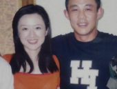 演员文章的现任妻子,幸福家庭背后的故事